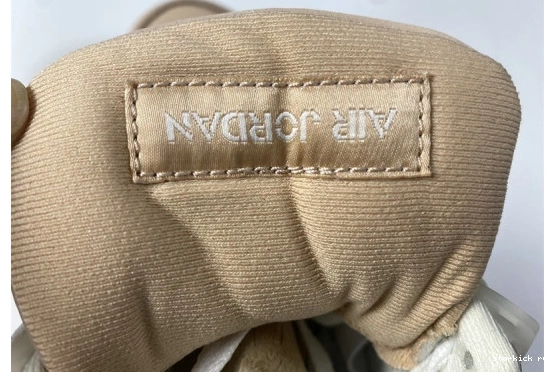 4 Jordan Bronze Air DJ0675-200 DJ0675-200 Shimmer Eclipse WMNS 1204